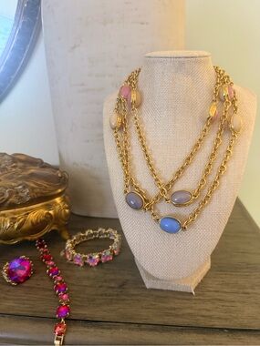 Vintage Gold Chain Necklace w/ Pastel Glass Stone - Pink, Cream, Lavender, Blue